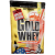Weider Gold Whey 500 g w wersji truskawkowej to wysokiej jakości koncentrat białka serwatkowego, idealny do budowy masy mięśniowej i regeneracji. Zdjęcie przedstawia oryginalne opakowanie produktu.